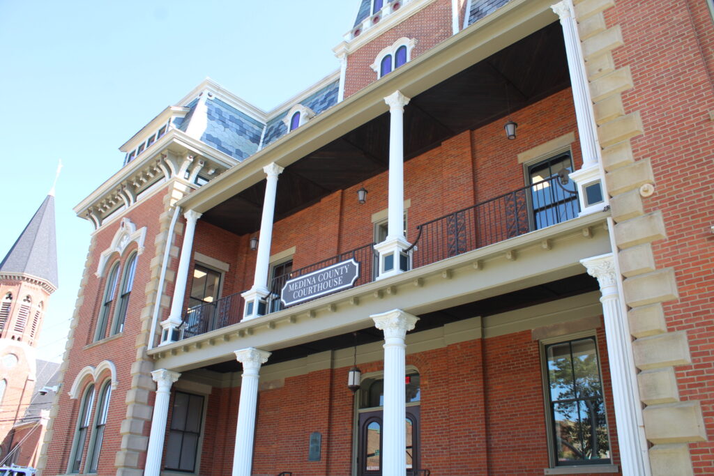 Medina County Courthouse - Medina County Digital Time Capsule