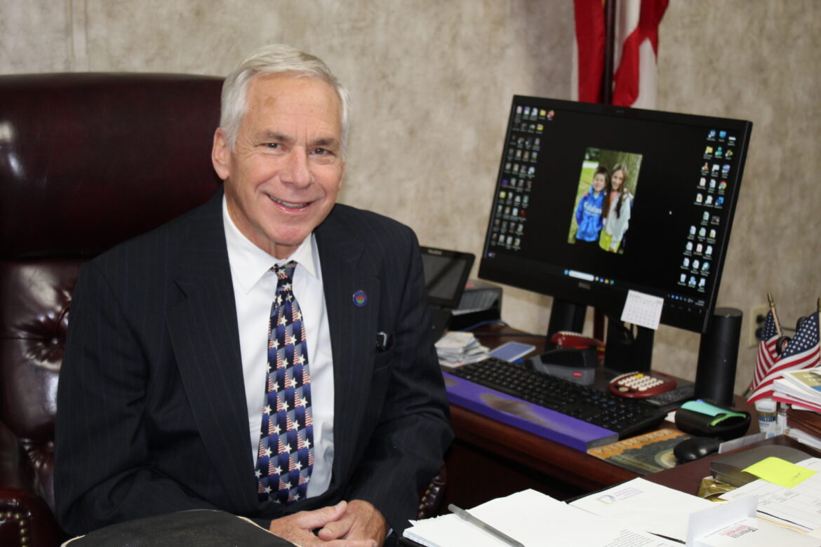 Medina Mayor Dennis Hanwell - LIVE Talk